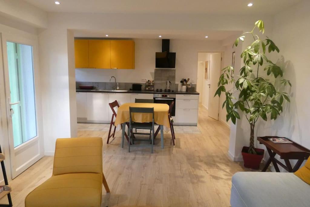 Le 62 Apartment Gemenos Exterior photo